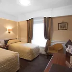 Wynn's 3*