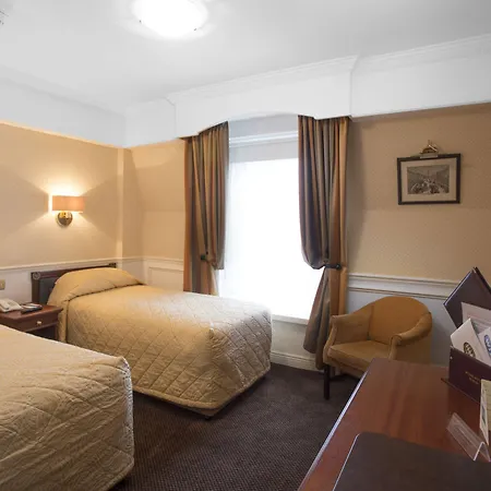 Wynn's 3*